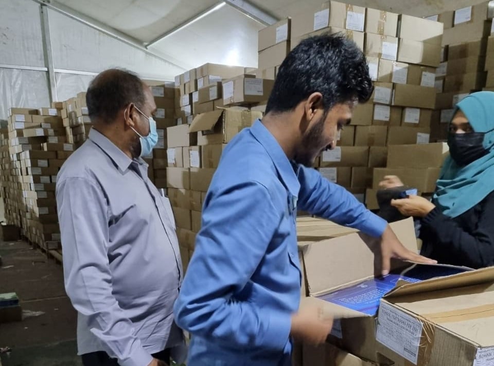 ހުރިހާ ފޮތެއްގެ ހާޑް ކޮޕީ ލިބިއްޖެ - އެޑިއުކޭޝަން