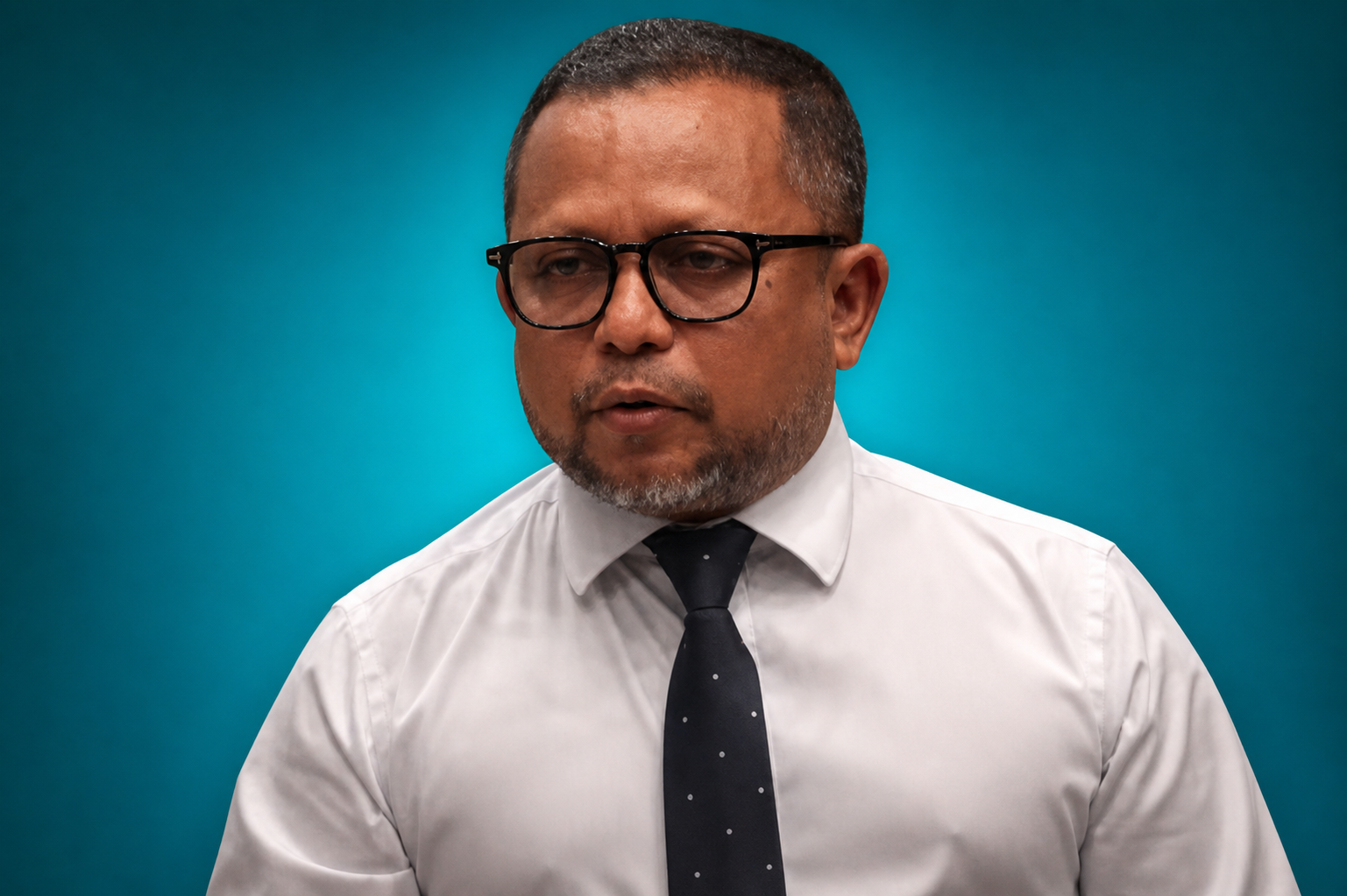 ގާނޫނުއަސާސީއާ ހިލާފަށް ހިންގާ ޕާޓީތައް، މިއަދުން މިއަދަށް އުވާލަން ޖެހޭ: މުސްޠަފާ