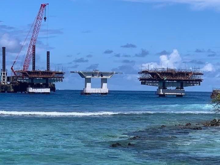 ތިލަމާލެ ބްރިޖްގެ ތަނބުތައް ފެނުން މައްޗަށް