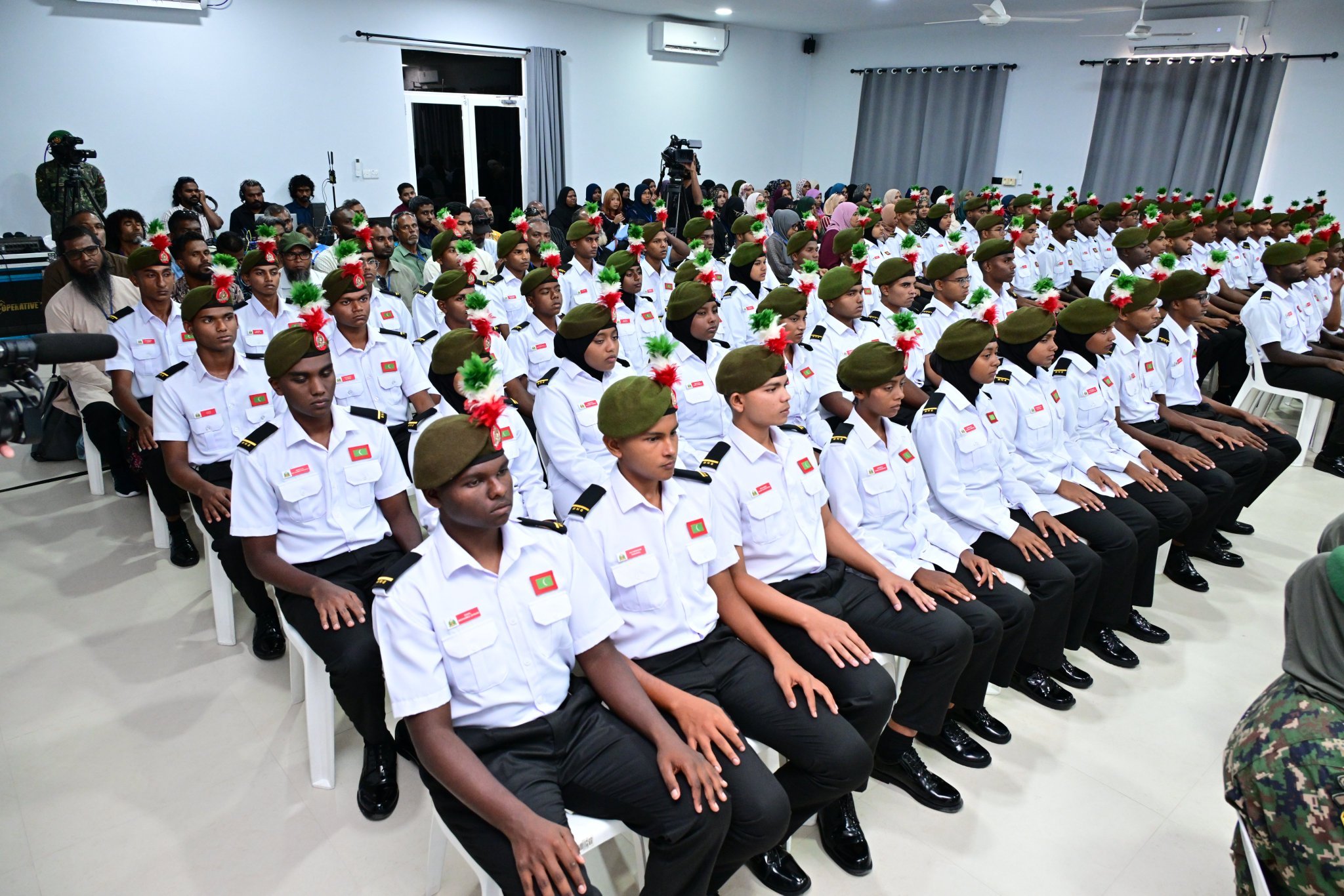 ވަތަނީ ޚިދުމަތުގެ ފަންނީ ތަމްރީނުގެ ދެވަނަ ބެޗު ފުރިހަމަކޮށް 73 ޒުވާނަކު ދަސްވެނިވެއްޖެ