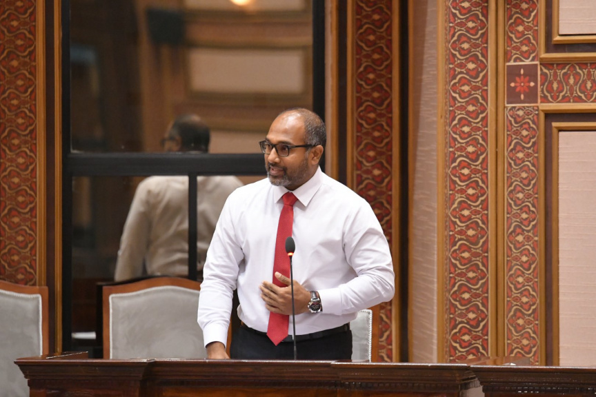 ހިންމަފުށީ ރީހެބްގެ ހާލަތާ މެދު ކަންބޮޑުވުން ފާޅުކޮށް، ހޯމް މިނިސްޓަރާ ސުވާލުކުރުމަށް ހުށަހަޅައިފި
