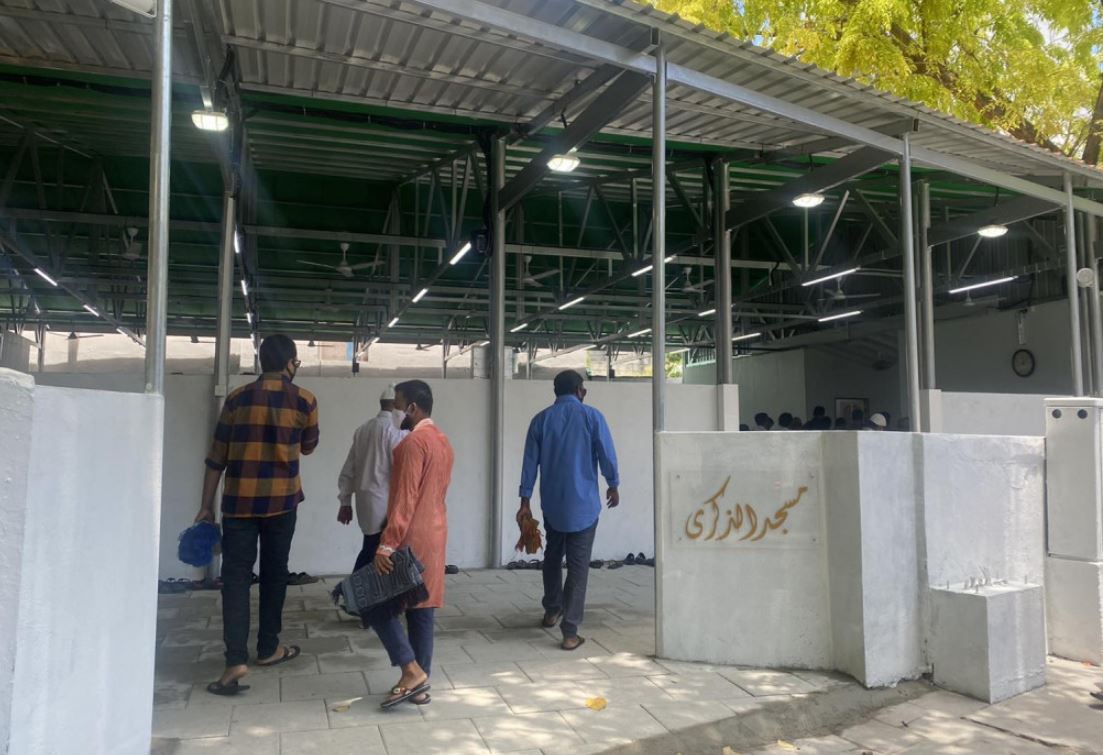 ޒިކުރާ މިސްކިތުގެ ފެން ބިލާއި ހަވާލުވާނެ ބަޔަކު ނުވި