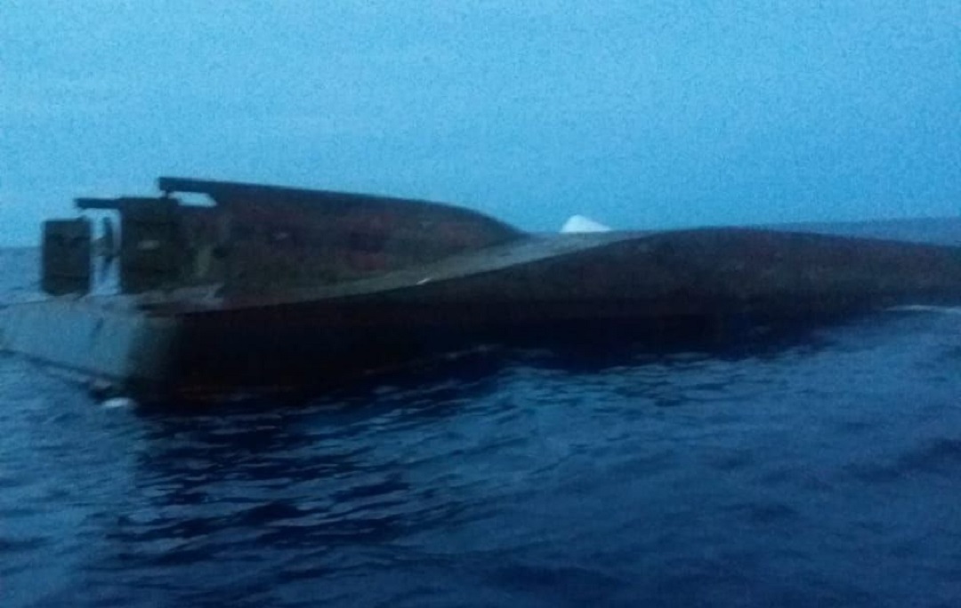 ގެއްލުނު މީހާ ބަންޑުން ޖަހާލި ކޮޅުވެއްޓީގެ ދަށުގައި ވަނިކޮށް ފެނިއްޖެ؛ ޙަރަކާތެއް ނެތް