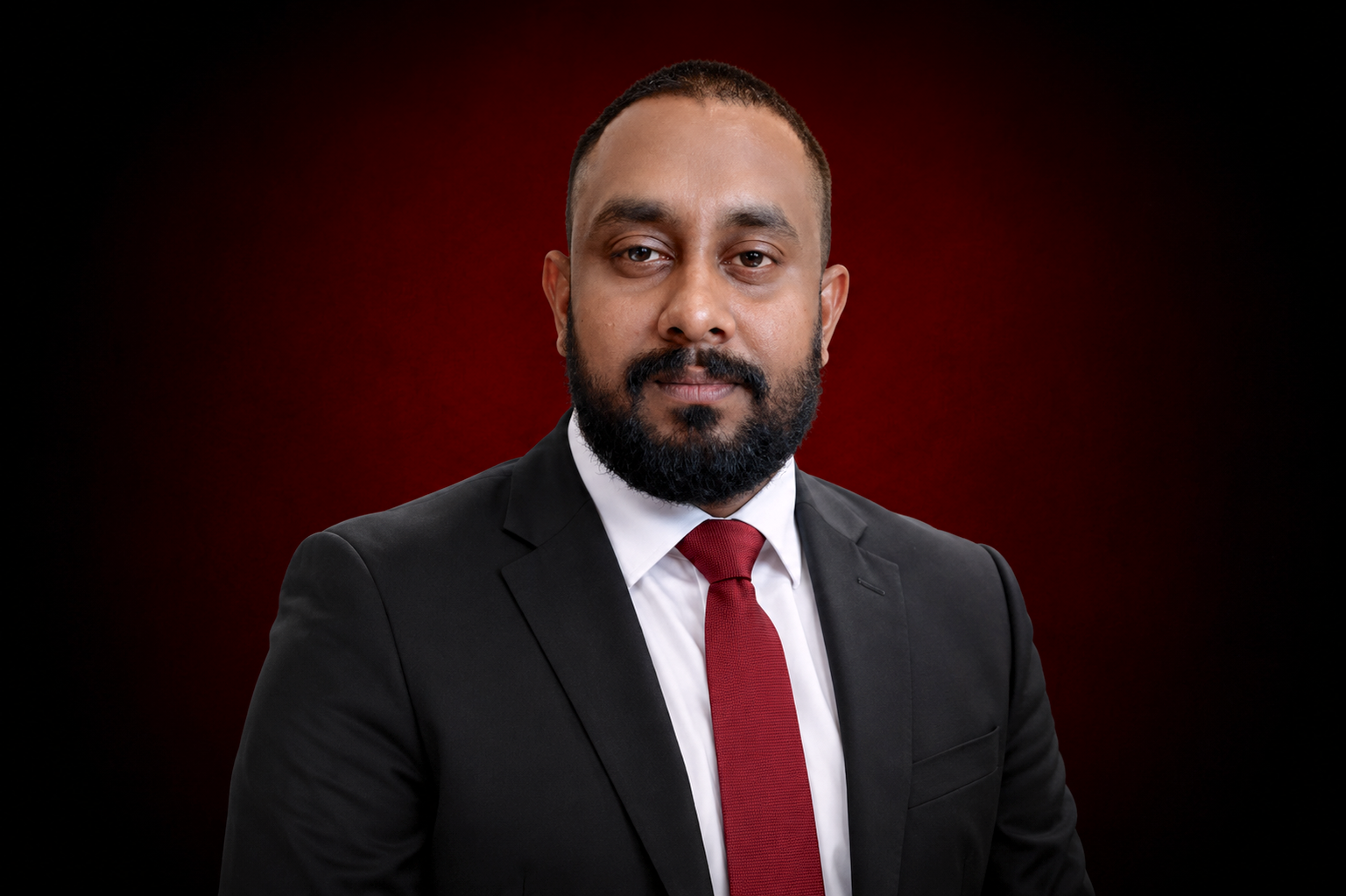 ޗީފް ޖުޑީޝަލް އެޑްމިނިސްޓްރޭޓަރުގެ މަގާމަށް އާދަމް ޝަމީމް އައްޔަންކުރައްވައިފި