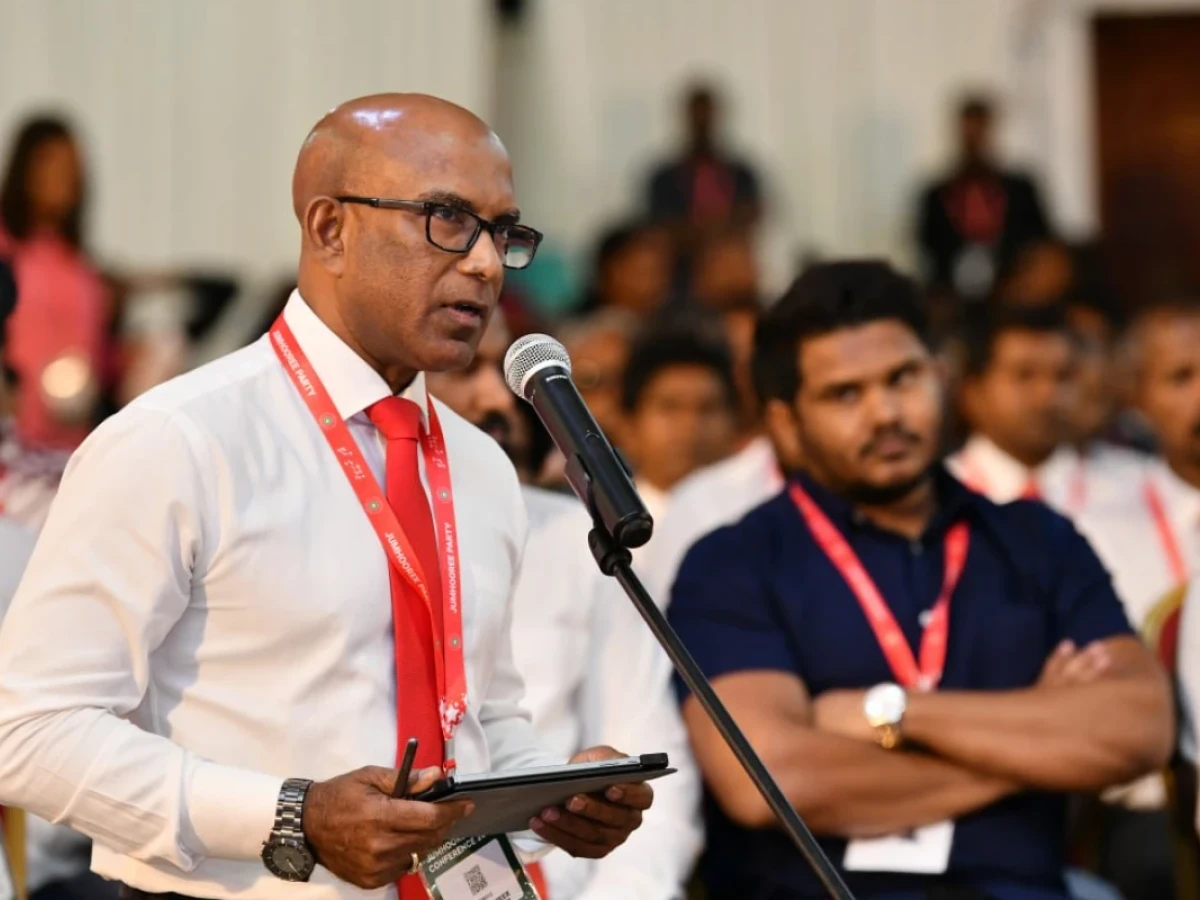 އެންމެ ރީތި ގޮތަކީ ނަޝީދު އިސްތިޢުފާދެއްވުން: ސަމީރު