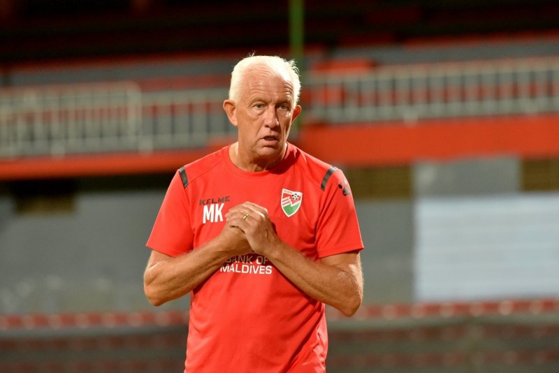 ޤައުމީ ފުޓުބޯޅަ ޓީމުގެ ކޯޗު މަޤާމުން ވަކިކޮށްފި