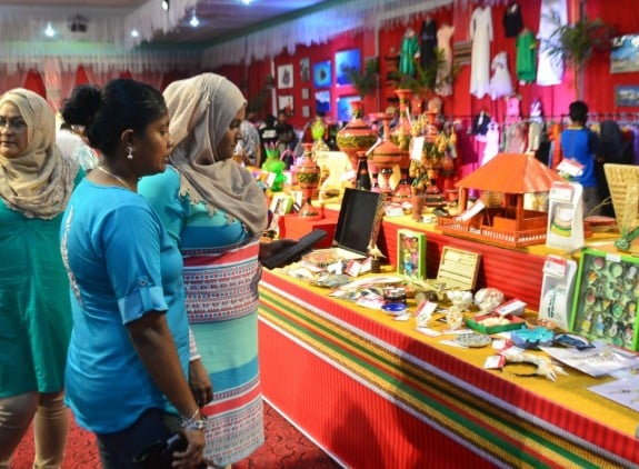 300 އަށް ވުރެ ގިނަ ބައިވެރިންނާ އެކު އުފެއްދުންތެރިކަމުގެ މައުރަޒު މާދަމާ ފަށަނީ