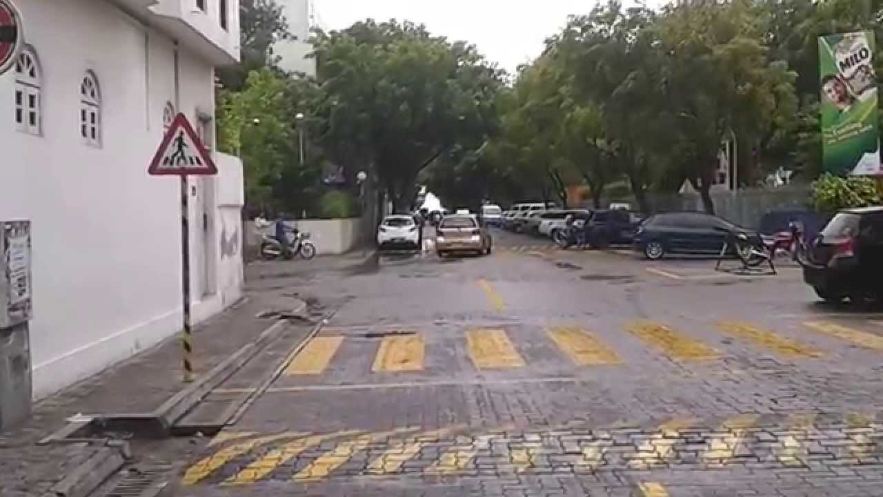 މާލޭގެ އަމީނީ މަގުގައި ތާރު އަޅަނީ