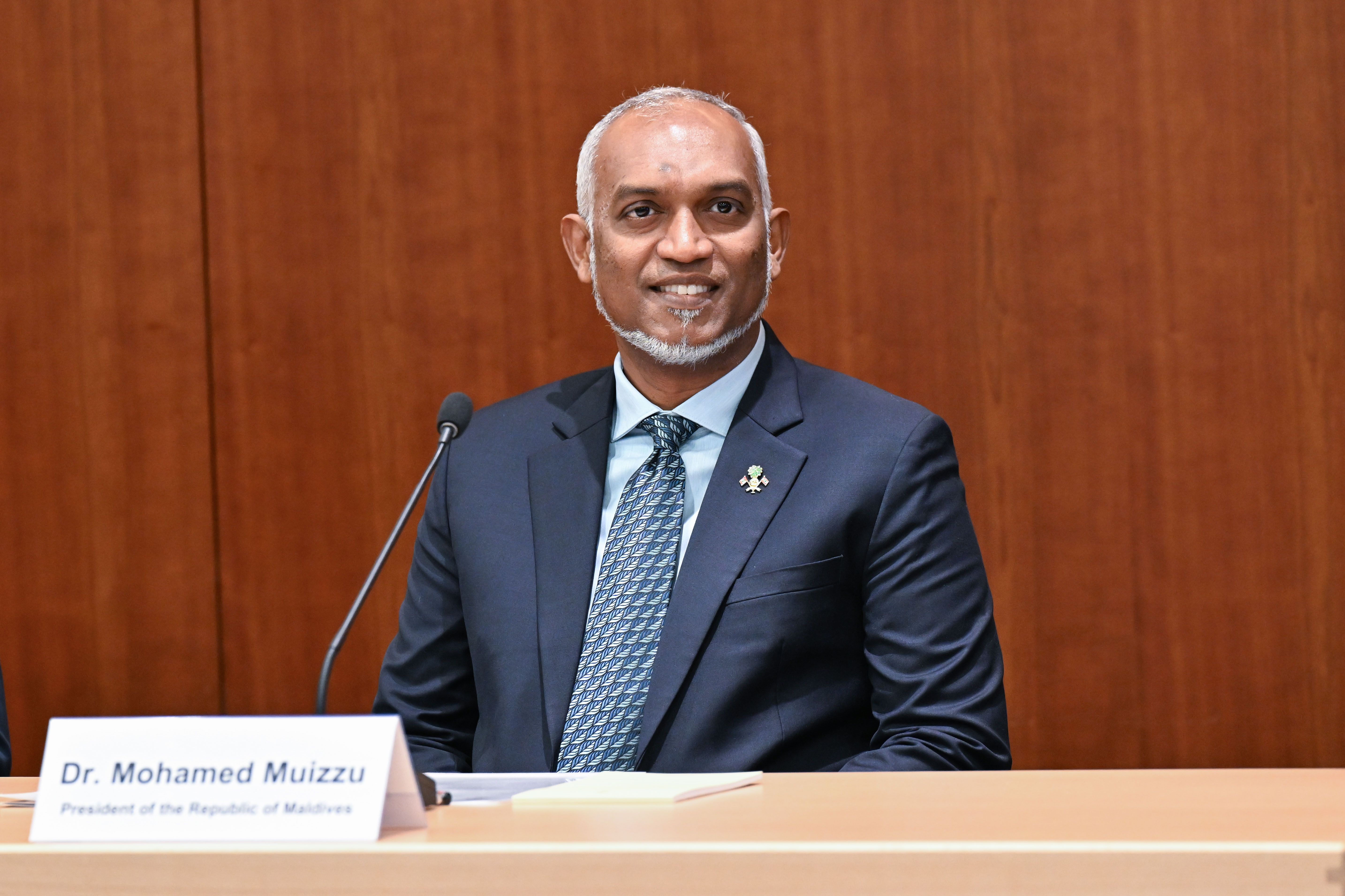 ރައީސް ޑރ. މުހައްމަދު މުއިއްޒު