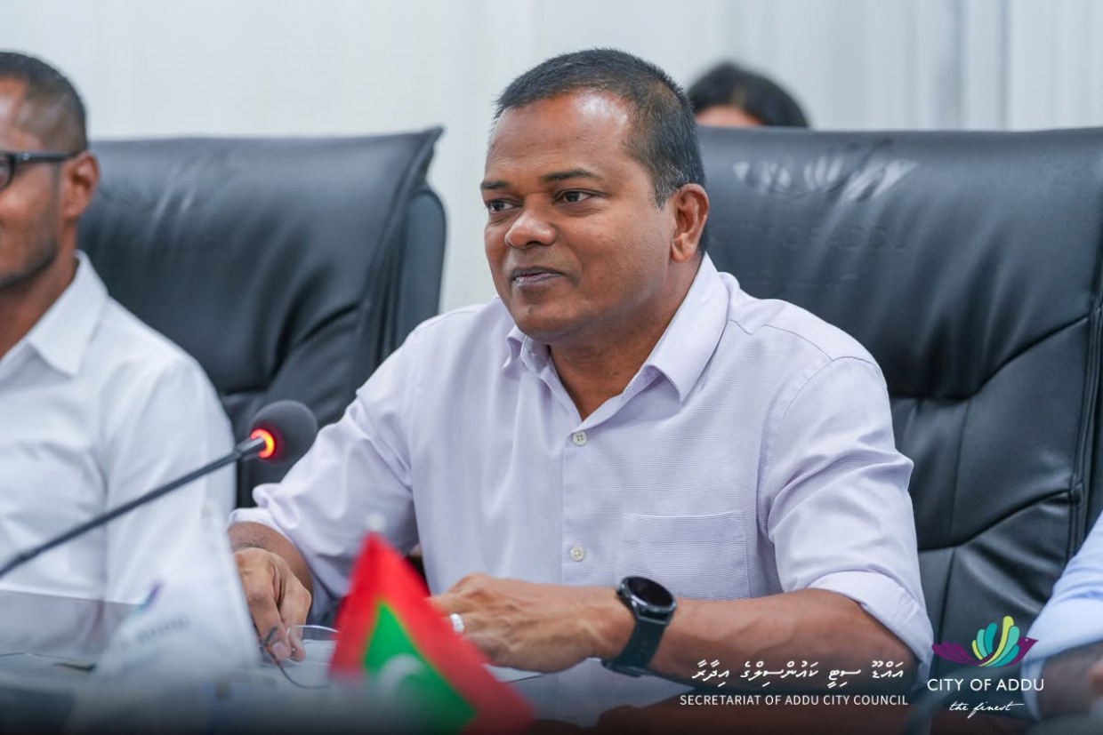 ސަވާހެލި އަތުލިއަސް އެތަން ސަރުކާރަށް ތަރައްޤީ ނުކުރެވޭނެ، އެސަރަހައްދު އަތުލީ މެމްބަރުންގެ ނުފޫޒުން: މޭޔަރު