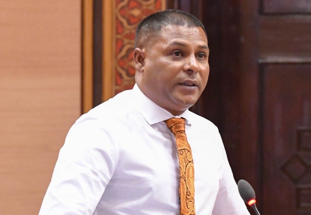 ޕީއެންސީއަށް އެންމެ ވޯޓެއް ދިނުމަކީވެސް ރައްޔިތުން އަމިއްލައަށް ސަންދޯއް ޖެހުން: އައްބާސް