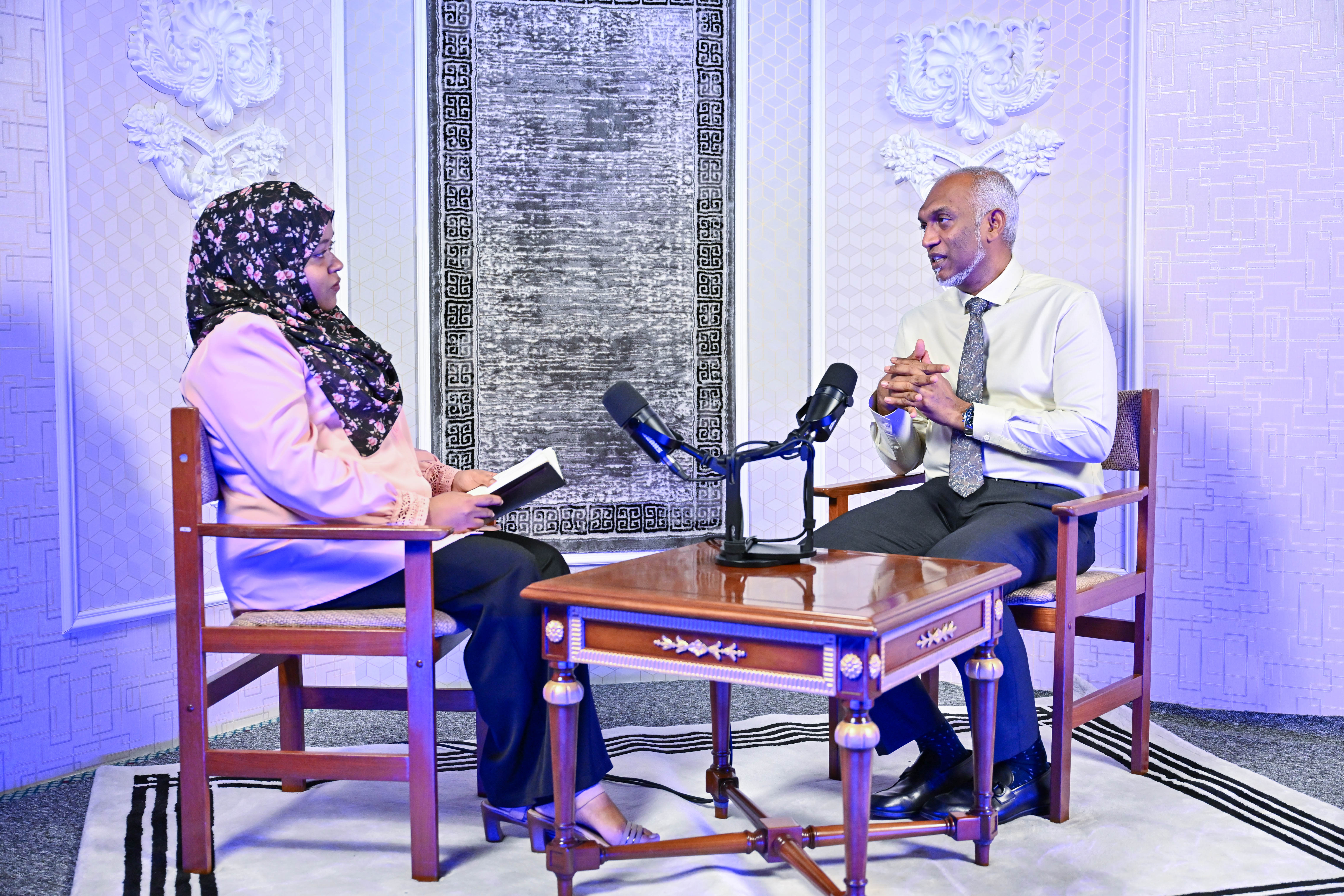 ދިވެހިރާއްޖޭގެ ރައީސުލް ޖުމްހޫރިއްޔާ. ޑރ.މުހައްމަދު މުއީޒު