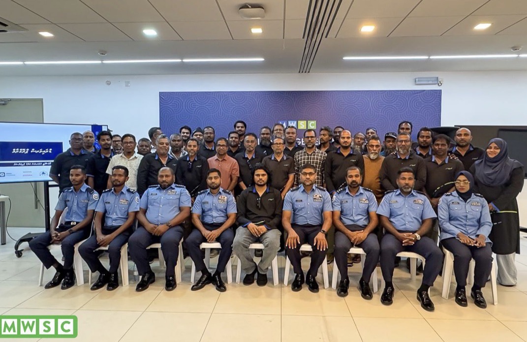 އެމްޑަބްލިޔުއެސްސީގެ މުވައްޒަފުން މަގުމަތީގެ ރައްކާތެރިކަމަށް ހޭލުންތެރިކުރުމުގެ ސެޝަނެއް ބާއްވައިފި