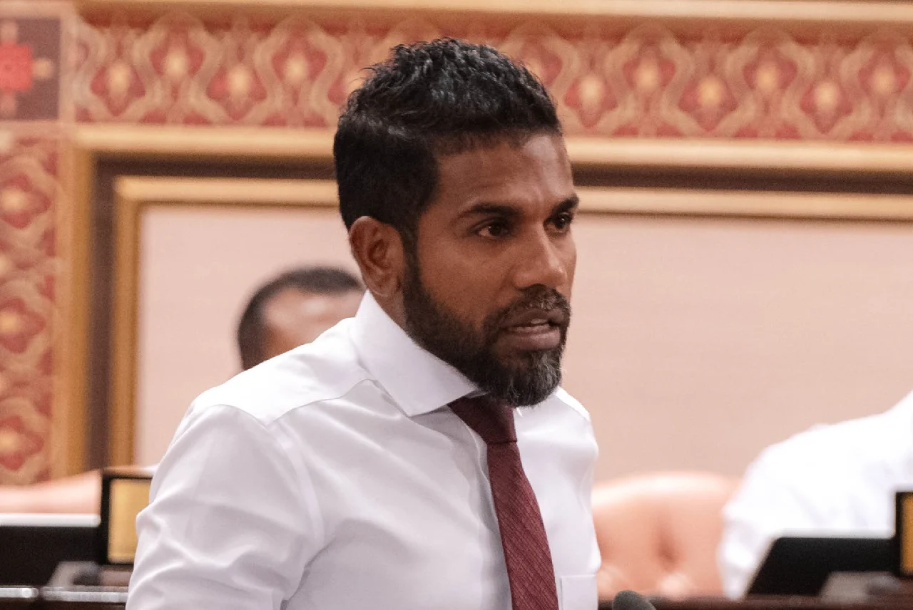 ތައުލީމާއި ސިއްހީ ދާއިރާގެ އޯޓީއާ ގުޅޭ ގަރާރެއް އެމްޑީޕީން މަޖިލީހަށް