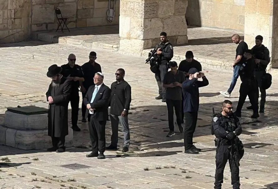 ޤުދުސުގެ މައްސަލައަކީ އިސްލާމްދީނާ ވަކިނުކުރެވޭނެ މައްސަލައެއް: ހުކުރު ޚުޠުބާ