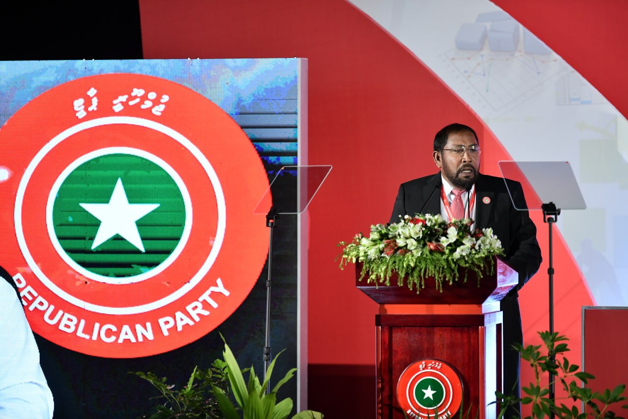 ވެރިކަމަށް އަންނަންވީމަ ޖޭޕީ ވަރެއްނޯވޭ؛ އެކަމަކު ވެރިކަން ލިބުނީމަ މަންޒަރު ތަފާތު: ގާސިމް