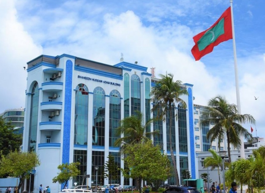 ވީޑިއޯތަކުގެ މައްސަލައިގައި މީހުން ހައްޔަރުކުރުން ލަސްވީ ފޮޓޯ އެނަލިސިސް ހެދުމަށް ވަގުތު ނަގާތީ: ޕޮލިސް