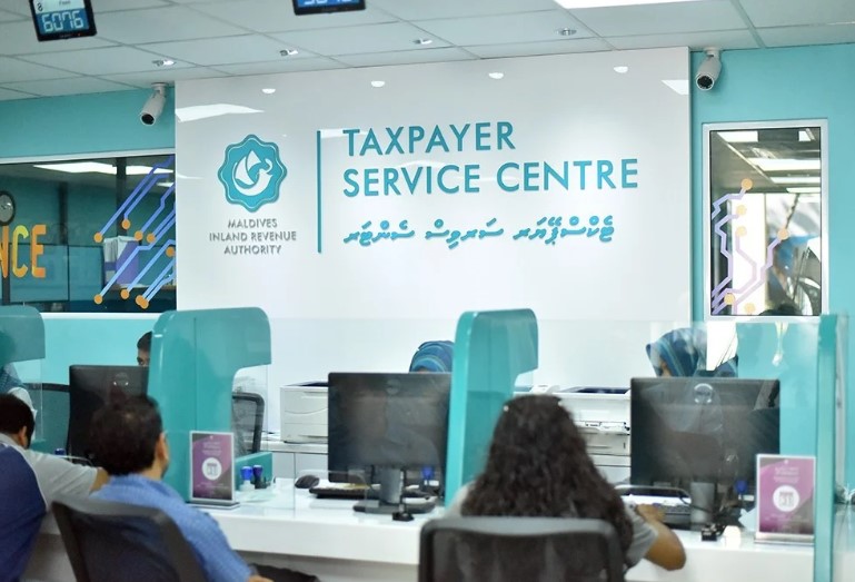 ނުލިބި ހުރި އެތައް ބިލިއަން ރުފިޔާގެ ތެރޭގައި ސަރުކާރުގެ ކުންފުނިތަކުން ނުދައްކާ ޓެކްސް ހިމެނޭ