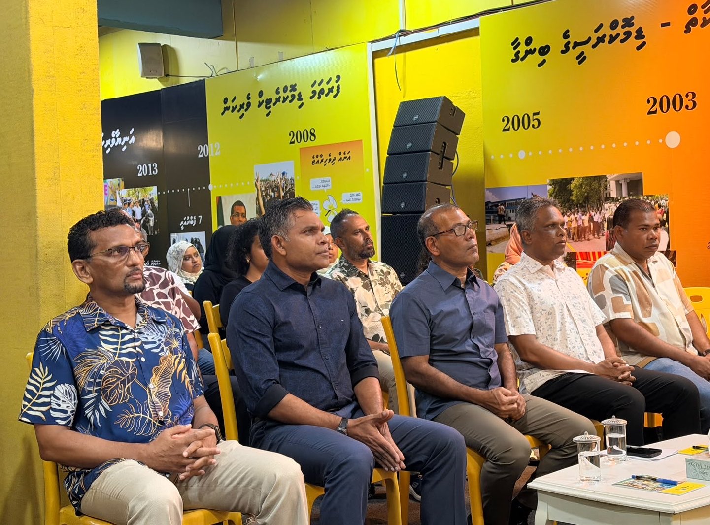 ރަސްމާލެ މަޝްރޫއުގައި ކަންބޮޑުވުންތައް އެބަހުރި؛ ރައްޔިތުންގެ ވޯޓެއް ނަގަން އެމްޑީޕީން ގޮވާލައިފި