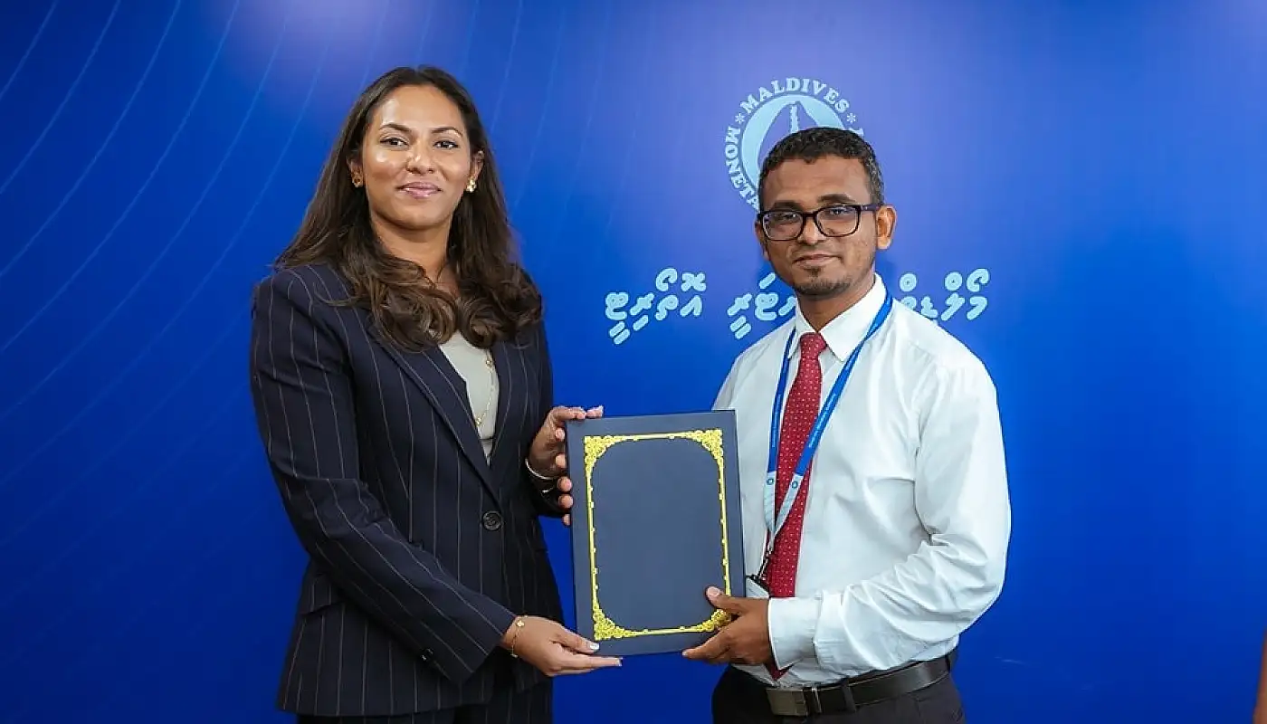 ބޭންކިންގ ހިދުމަތް ދިނުމަށް ދެ ފަރާތަކަށް ޕްރީ-އޮޕަރޭޝަނަލް ހުއްދަ ދީފި