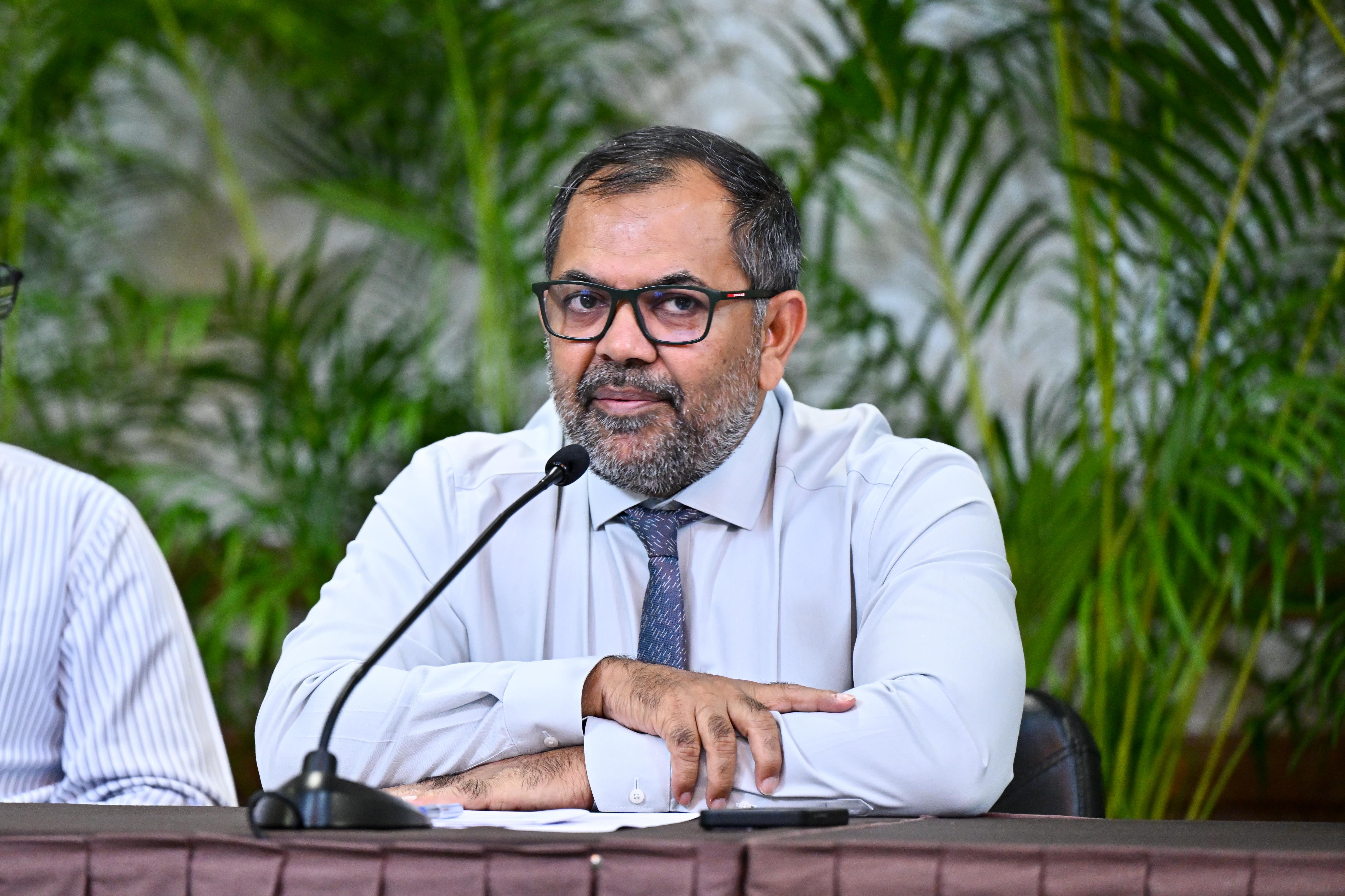 ސުކޫކް ދެއްކުމުން ލިބޭނެކަމަށް ބެލެވުނު ފުރިހަމަ ފައިދާ މެދުއިރުމަތީގެ ހަނގުރާމައިގެ ސަބަބުން ނުލިބޭ: ޒަމީރު