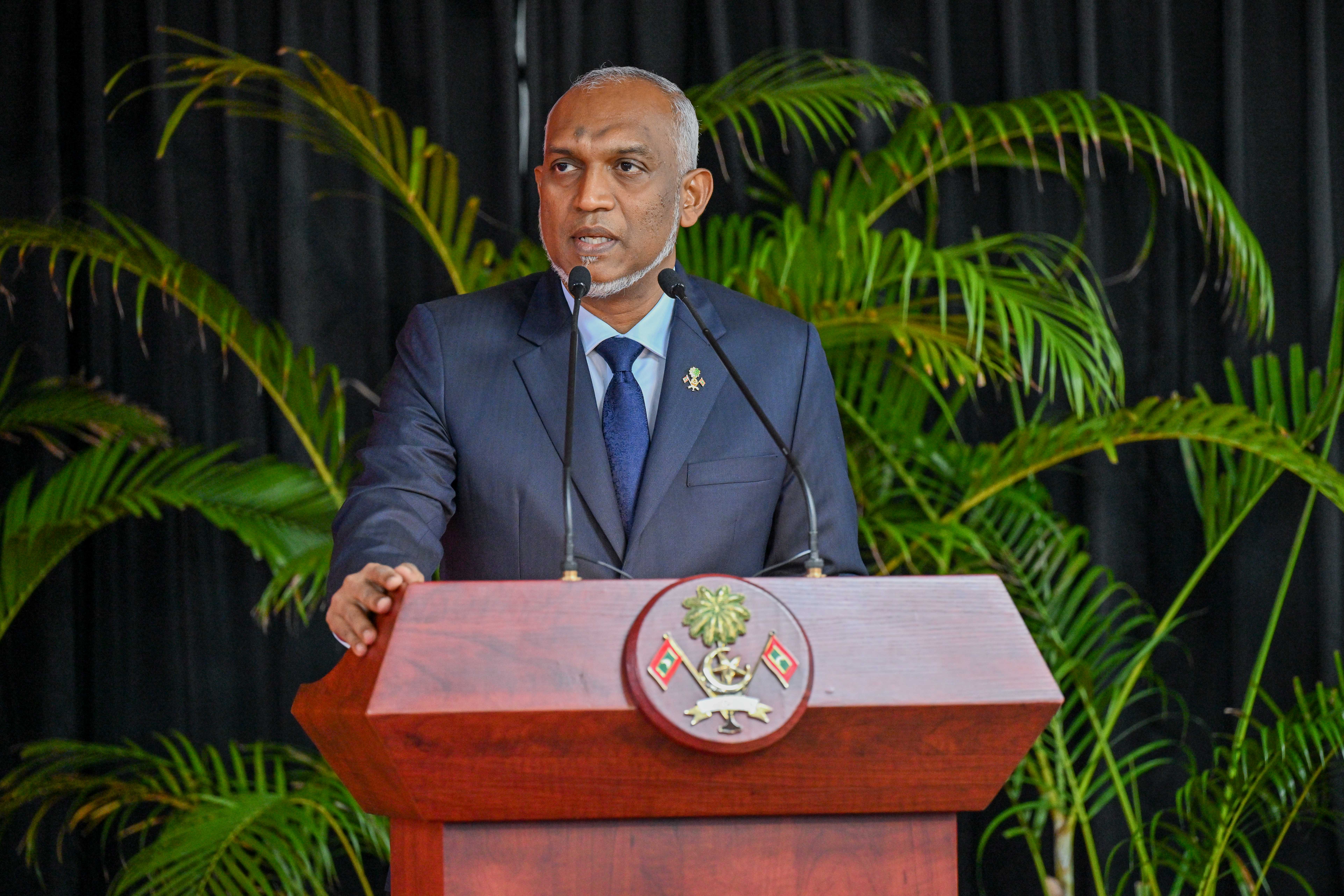 ދުލުން ދޭ ނަސޭހަތާއި ޢަމަލީ ސުލޫކު އެއްގޮތް ކުރުމަށް ރައީސުލްޖުމްހޫރިއްޔާ ޒުވާން ޚަޠީބުންނަށް އިލްތިމާސްކުރައްވައިފި