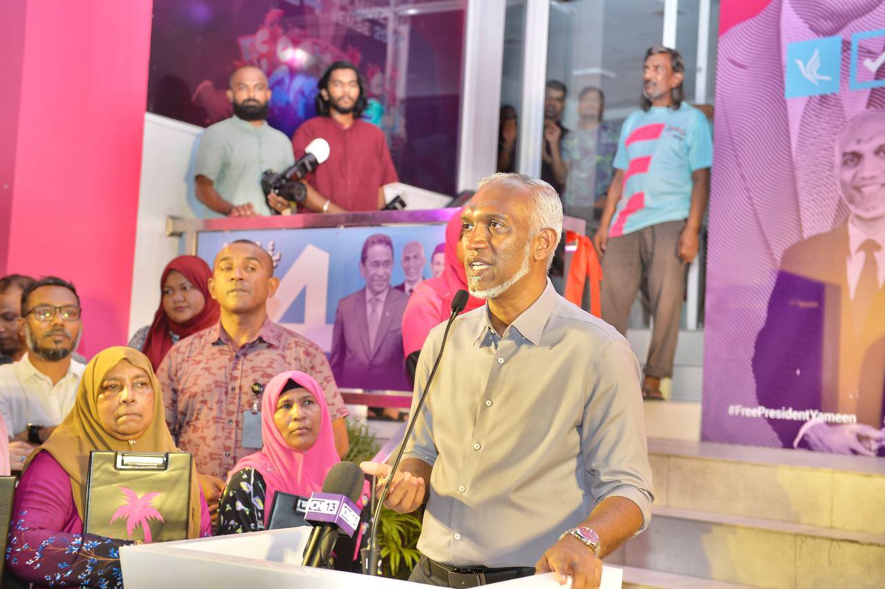 ރާއްޖޭގެ މިނިވަންކަން ހިމާޔަތްކޮށް ތަރައްގީ ގެނެސްދޭނީ އަޅުގަނޑު: ޑރ. މުޢިއްޒު