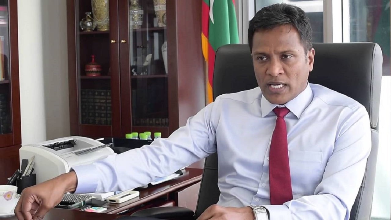 އާ ޢިމާރާތްތަކަށްވުރެ މުހިންމީ ފުލުހުންގެ ޚިދުމަތުގެ ދުވެލި ހަލުވިކުރުން: ޢުމަރު