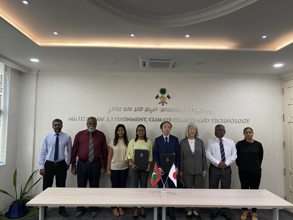 ފަސް ރަށެއްގެ ގޮނޑުދޮށް ހިމާޔަތްކުރުމަށް ބިލިއަނެެއްހާ ރުފިޔާގެ ބޮޑު މަޝްރޫއެއް