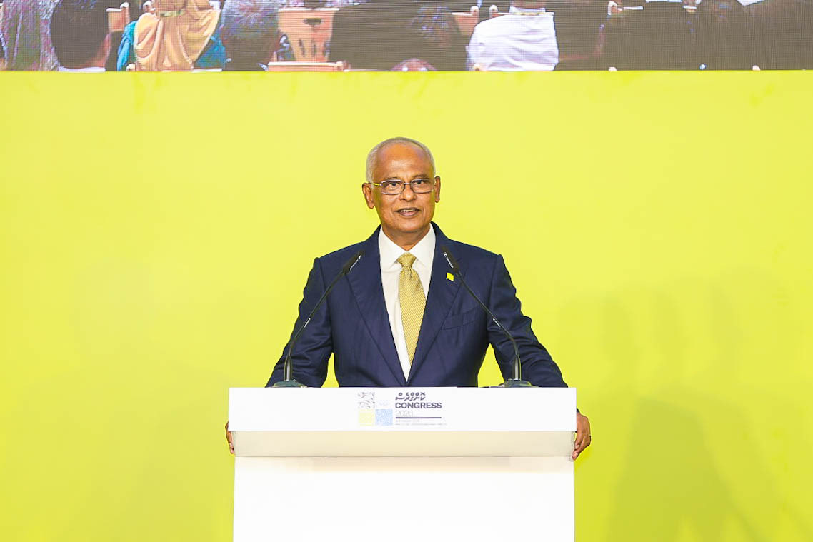 ކޮންގްރެސްގައި ރައީސް ސޯލިހު ވިދާޅުވީ ލީޑާޝިޕްއަކަށް ވަނީ ކާމިޔާބީތައް ފާހަގަކޮށް ކުށްތައްވެސް ގަބޫލުކޮށްގެން ކަމަށް