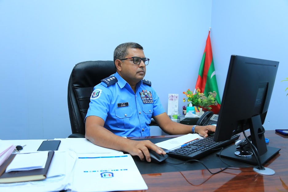 ނޮވެންބަރު ތިނެއްގައި ފުލުސް އޮފީސް ފޫއަޅުވާލި ވަޒަނުން ސަލާމަތްވީ ހަމަ ކިރިޔާ!