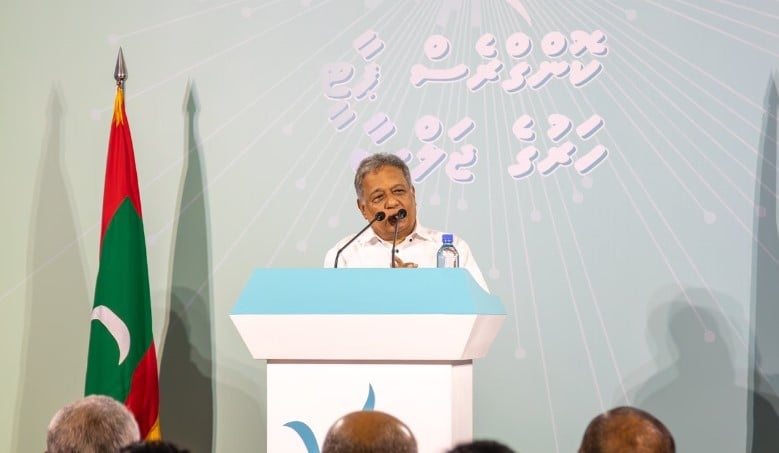 ދައުލަތް ވަރުގަދައަށް ހިންގާނަމަ އަދިވެސް ސިޔާސީ މަގާމުތައް އިތުރުކުރަންޖެހޭ: ސަލީމް