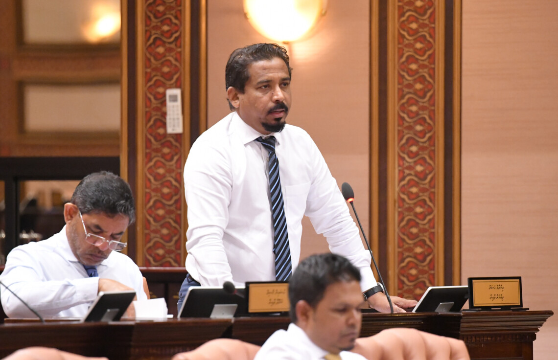 ޕާޓީން ވަކިވާންވާނީ އިންތިޚާބީ ގޮނޑި ދޫކޮށްލާފަ: އިކްރާމް