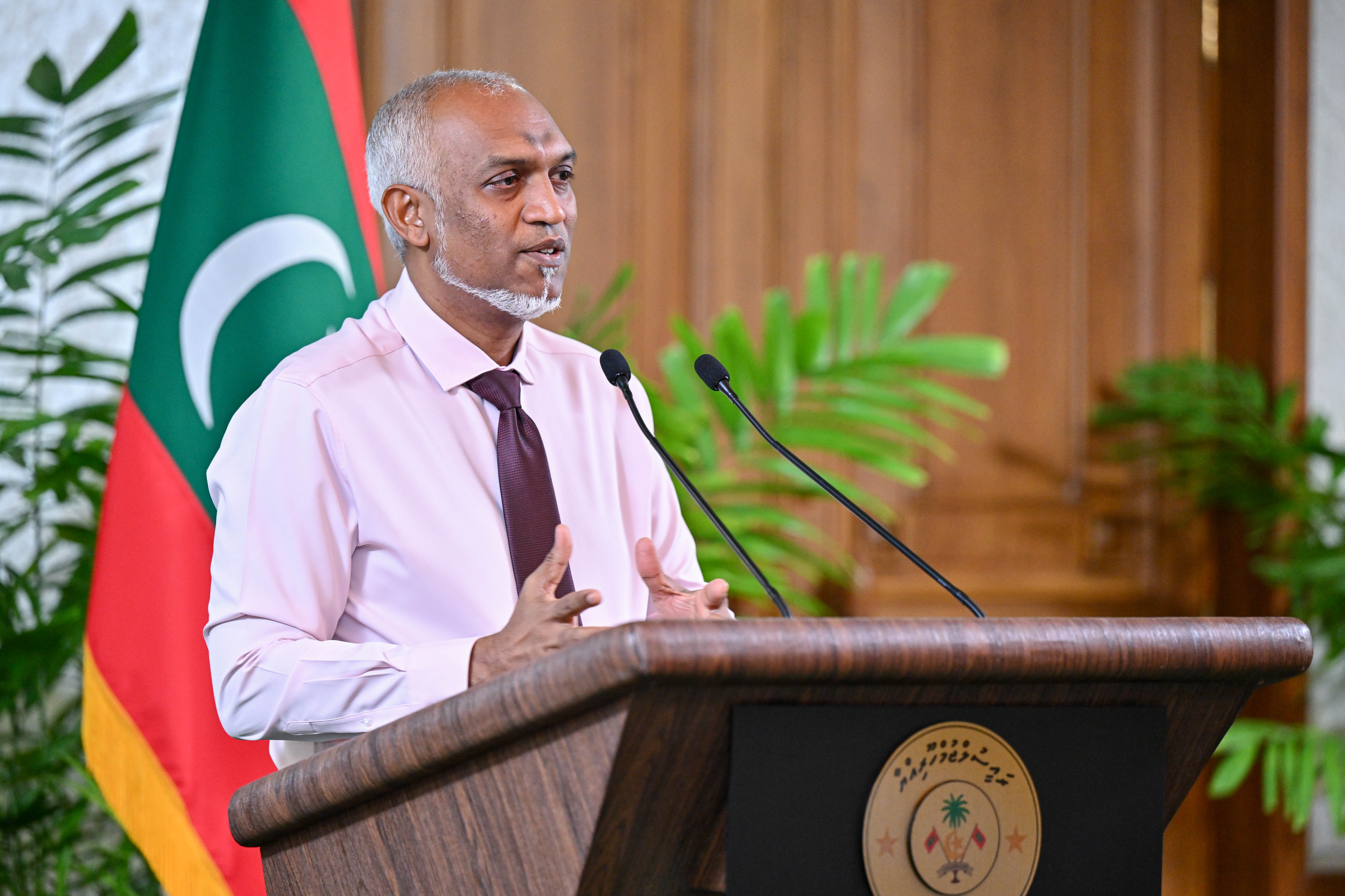 ކުޅިވަރު ކުޅޭ ތަންތަނުގައި ނަމާދު ކުރެވޭނެ އިންތިޒާމު ހަމަޖެއްސެވުމަށް ރައީސް ނިންމަވައިފި
