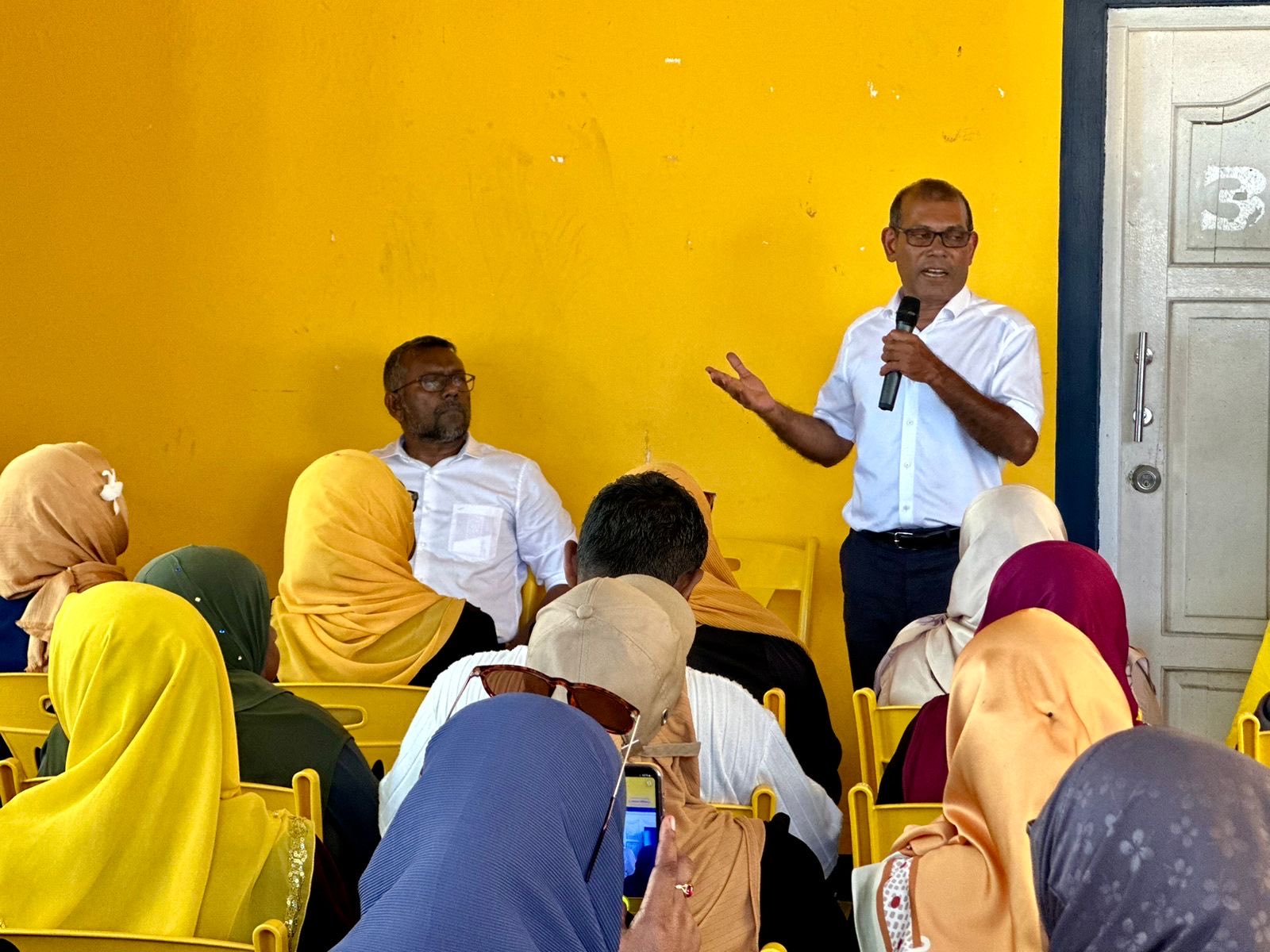 ރައީސް މުއިއްޒުގެ ވެރިކަން ނިންމުމަކީ މިވަގުތުގެ އެންމެ ބޮޑު އަމާޒު: ރައީސް ނަޝީދު