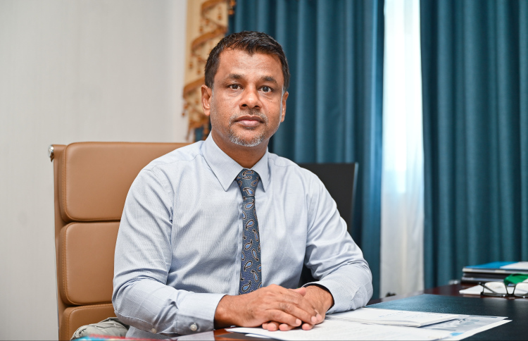 ރައީސްގެ ޕޮލިސީ ސެކްރެޓަރީ އަދި ކުރީގެ ވަޒީރު ނާޒިމް އިސްތިއުފާ ދެއްވައިފި