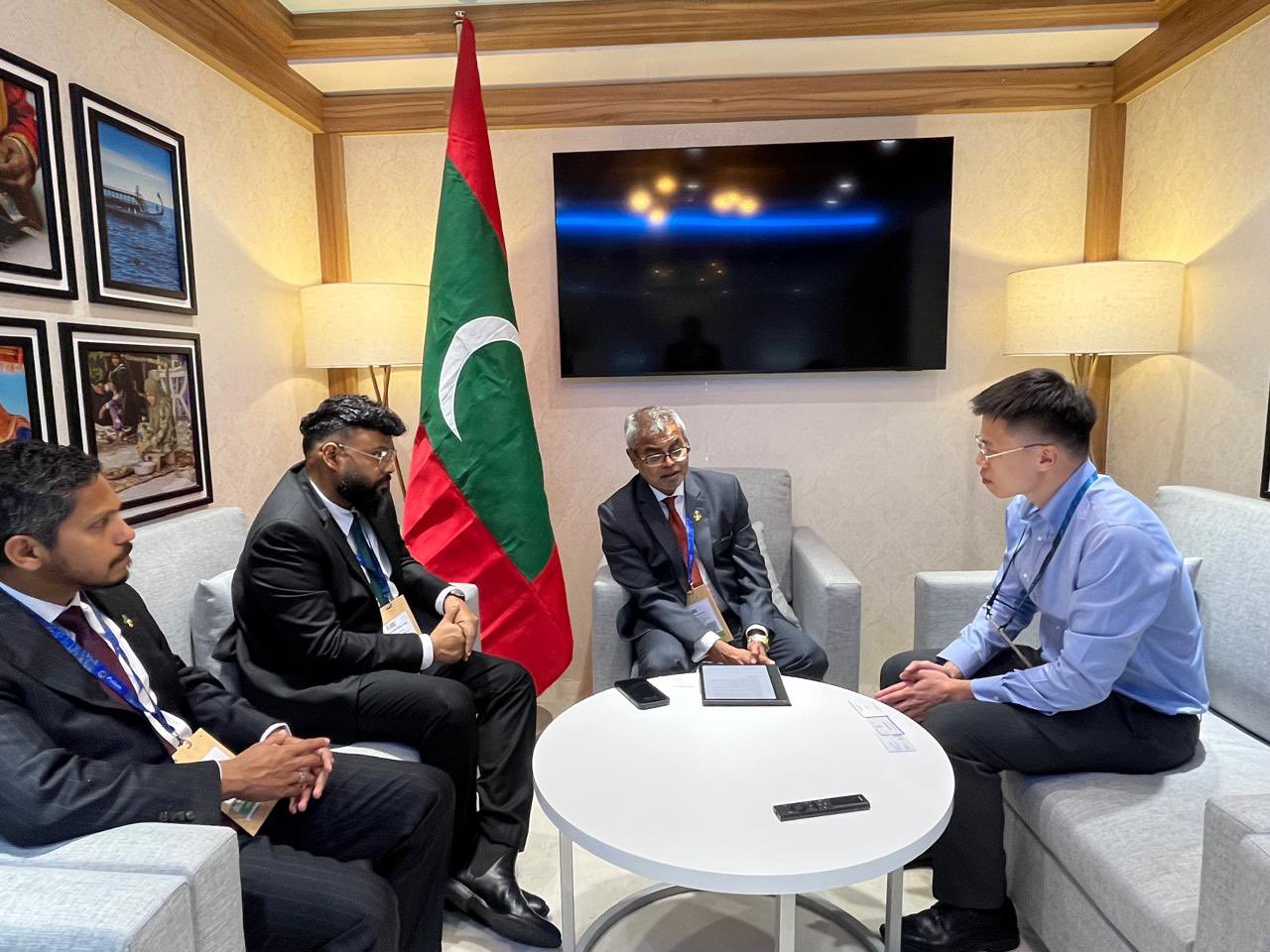 ޝަންގްރިލާ ވިލިނގިލި ހުޅުވުމާ ގުޅޭގޮތުން ދުބާއީގައި މަޝްވަރާކޮށްފި