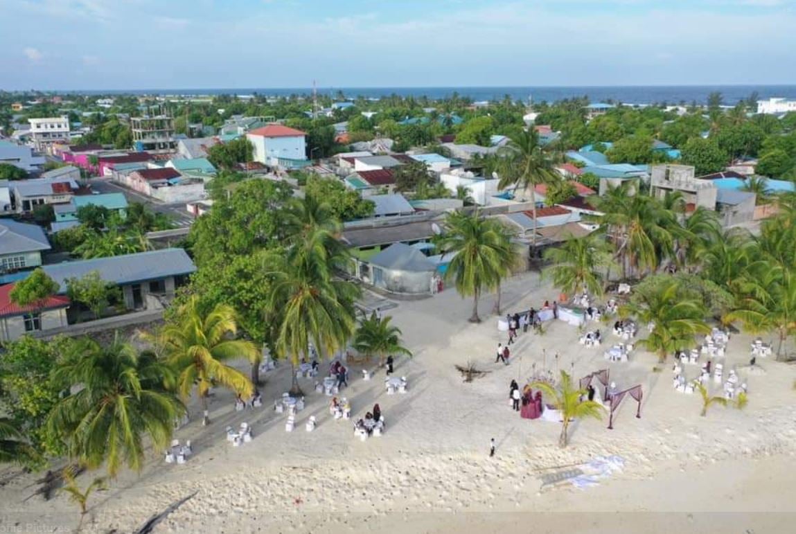 އެއާ އެމްބިއުލާންސްގައި އޮކްސިޖަން ނެތި ފަރުވާ ލަސްވެގެން މަންމަ އާއި ދަރިފުޅު ނިޔާވެއްޖެ