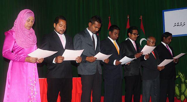 ފަހުވަގުތު ތެޅިފޮޅިގެން ފޫބެއްދި ގާނޫނީ ހުސްކަމުން ރައްޔިތުންނަށް ލިބުނީ ކޮން މޮޅެއް..؟