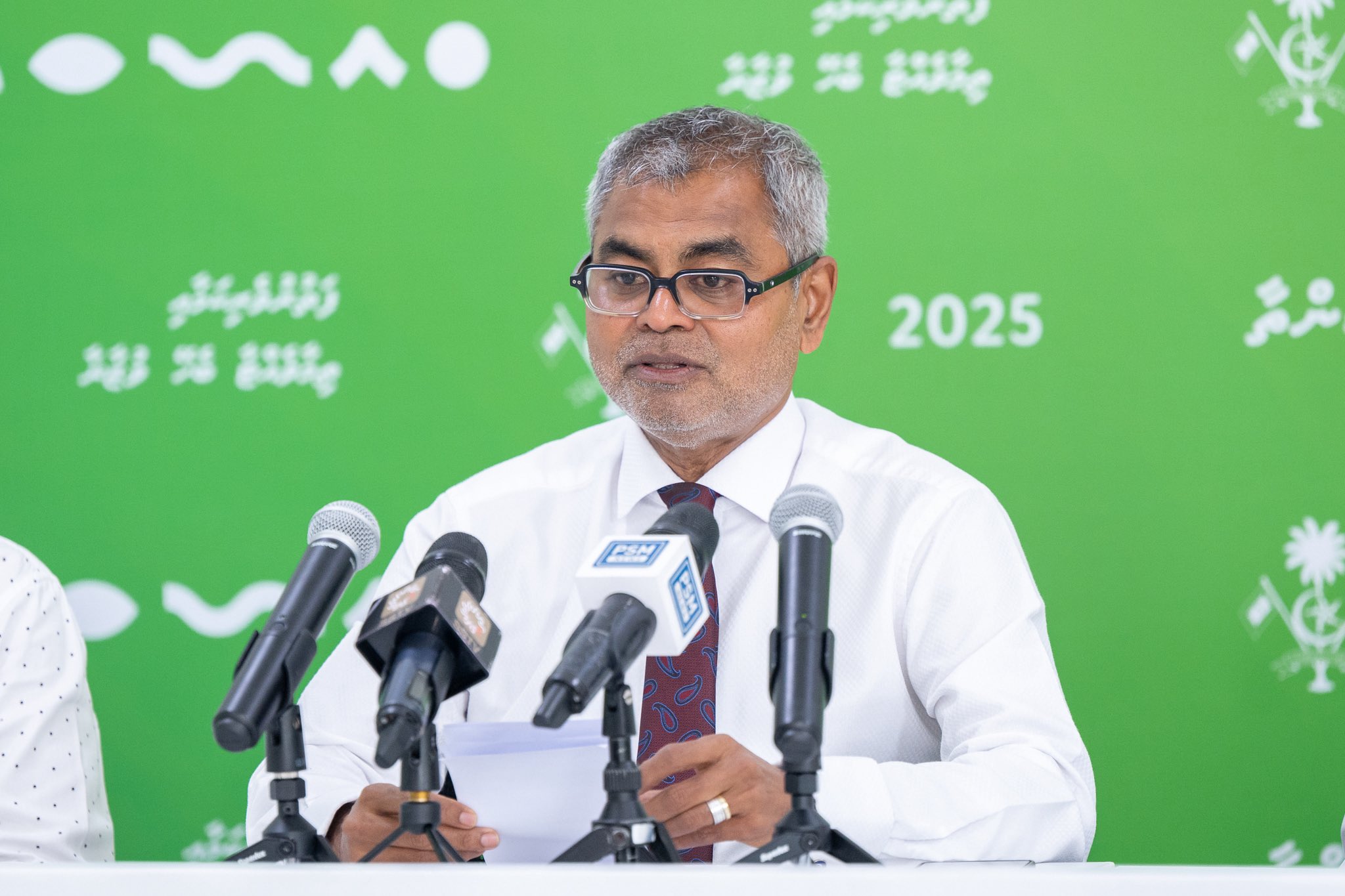 ސިންގަޕޫރުގެ އިތުރު އިންވެސްޓްމަންޓްތައް ރާއްޖެއަށް ގެނެވޭނެކަމުގެ އުންމީދު ބޮޑު: ޠާރިޤް