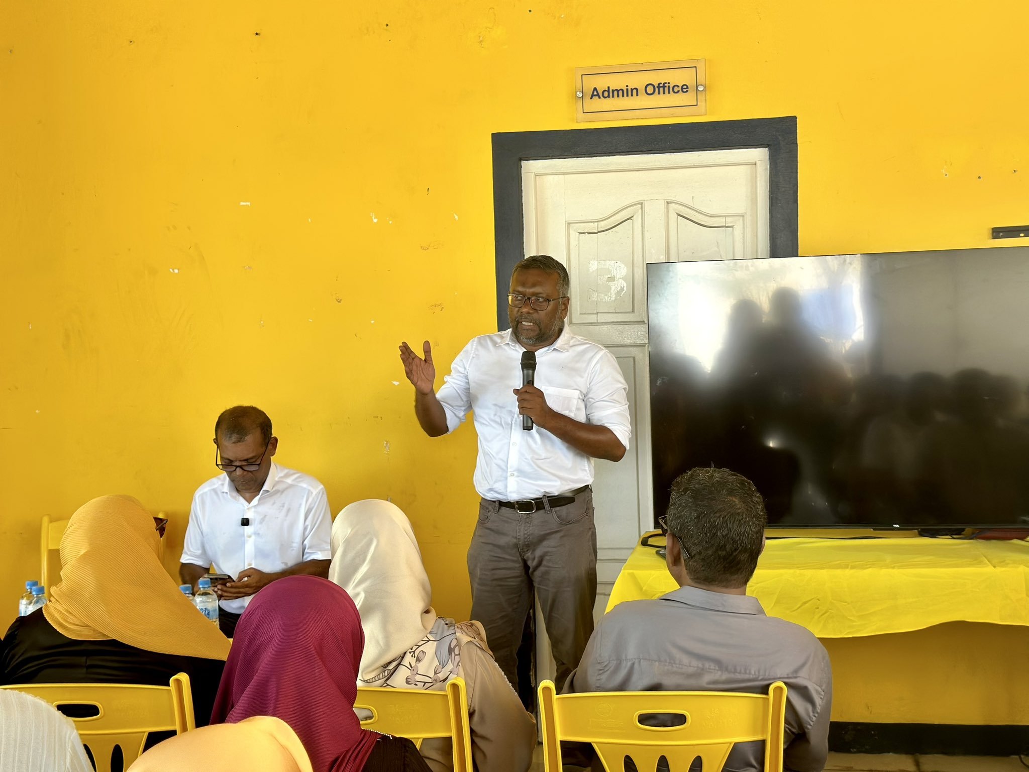 ގައުމީ ނިޒާމަށް ބޮޑު ބަދަލެއް ގެންނަންޖެހޭ، އެކަން ކުރެވޭނީ ރައީސް ނަޝީދަށް: ފައްޔާޒް