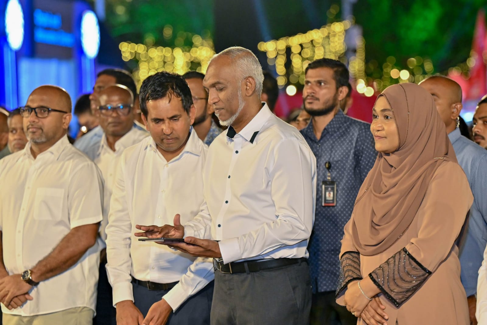 ބަންކަރިން ޚިދުމަތުން 80 މިލިއަން ޑޮލަރުގެ އާމްދަނީ އެއް ދައުލަތަށް ލިބިއްޖެ: ސަޢީދު