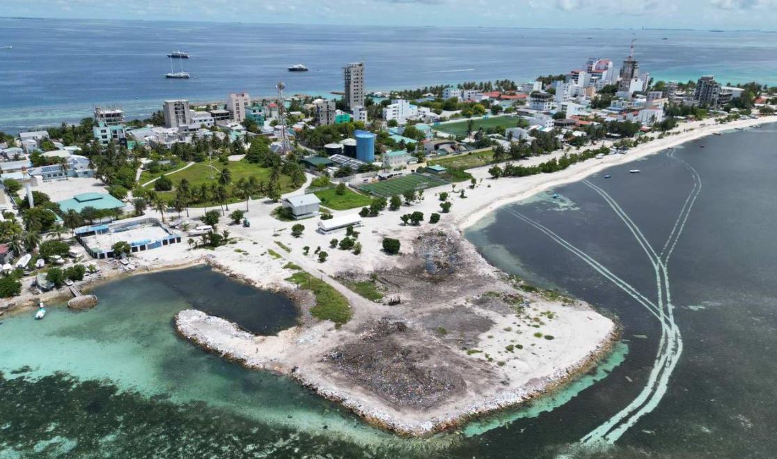 މާފުށި ކުނިކޮށި ފުރަތަމަ ފަހަރަށް އެެއްކޮށް ސާފުކޮށްފި