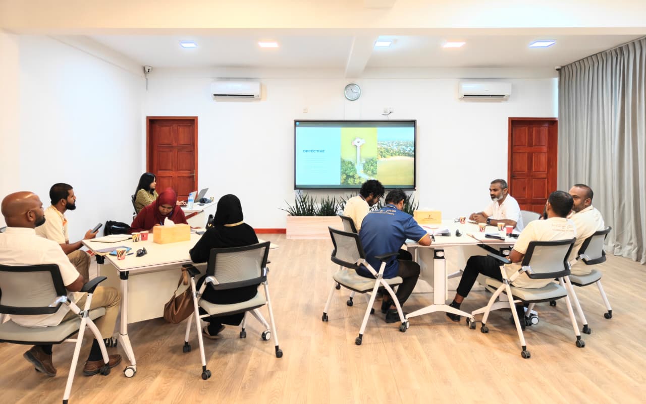 ރަށު ކައުންސިލްތަކުގެ މުވައްޒަފުންނަށް އަތޮޅުގެ އެހެން ރަށްތަކުގައި ތިބެގެން މަސައްކަތް ކުރެވޭގޮތް ހަދައިފި