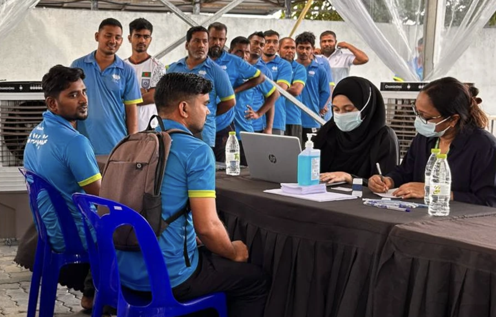 މާލެ ސިޓީ ކައުންސިލްގެ ބިދޭސީ މުވައްޒަފުންނާއި ޖަމާއަތްތެރިންނަށް އެމް.އާރު ވެކްސިން ޖަހައިފި