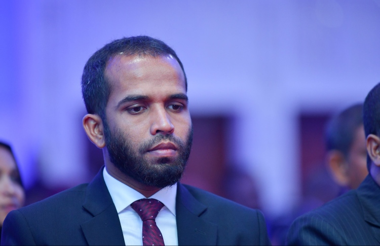 ރައީސްގެ ވައުދު ފުއްދުމުގެ ވާހަކަތަކަށް ހައިލަމްގެ ރައްދެއް!