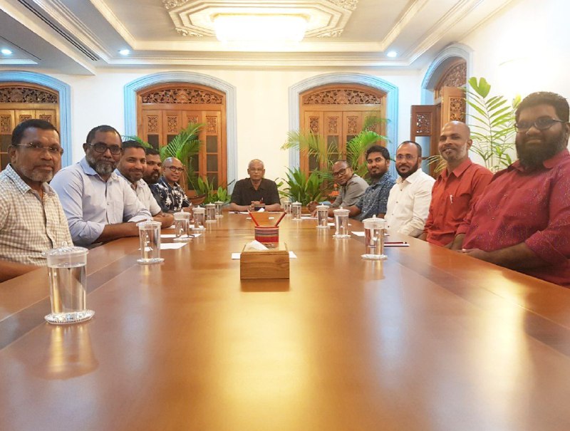 ނިއުގެ ސަޕޯޓަރުންގެ އުންމީދުގެ ހުޅުކޮޅަކީ ރައީސް ޞާލިޙް