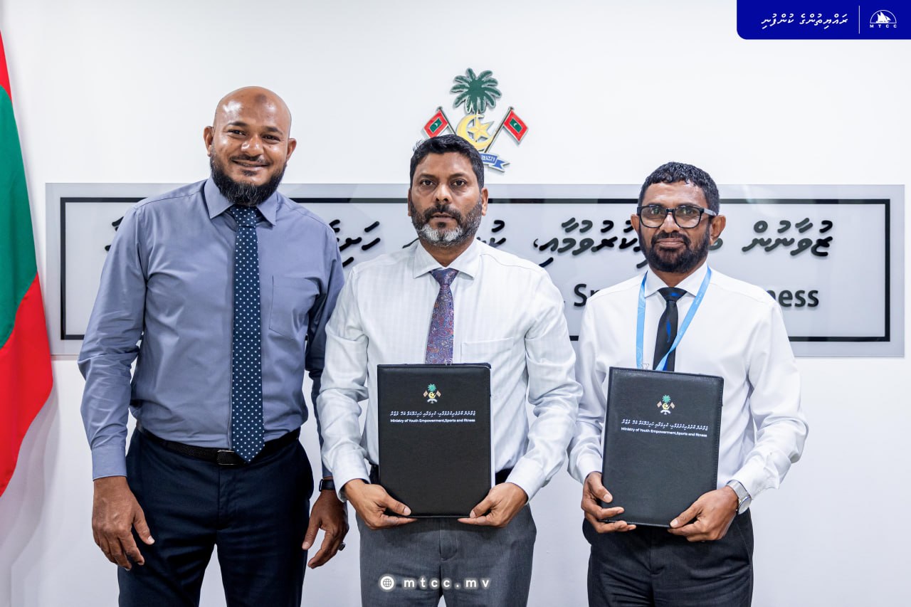 ބާރަށާއި ތުރާކުނު ފުޓްބޯޅަ ސްޓޭޑިއަމް ޒަމާނީ ފެންވަރަށް ތަރައްޤީކުރުމަށް އެމްޓީސީސީއާ ހަވާލުކޮށްފި