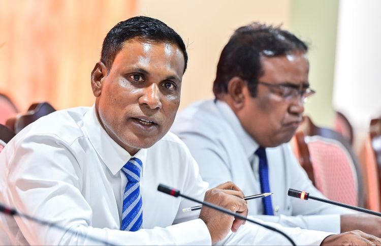 ވަޒީރު ބޭނުން މީހަކަށް ބޭނުން ޕްރޮޖެކްޓެއް ދެވޭގޮތަށް ގެނައި އިސްލާހު މާލިއްޔަތު ގާނޫނާއި ހިލާފު: ޑރ. ޝަމްހީދު