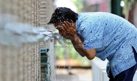 ނަމާދުގެ ވާހަކަ 5 - ޣުއްރައްތަޙްޖީލު ދިގުކުރުން